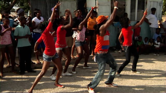 S01:E06 - Jamaica: Dancehall Marathon