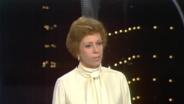 S11:E10 - The Carol Burnett Show: S11 E10 - Family Show