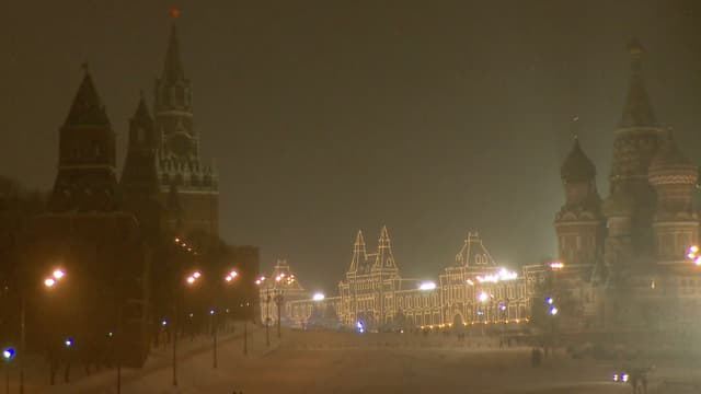 S01:E13 - Moscow