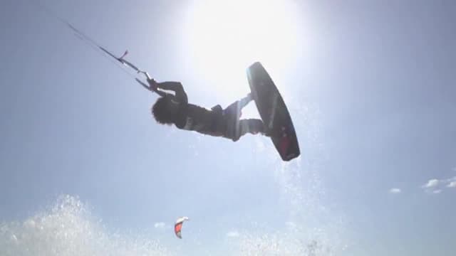 S01:E11 - Chill | Harry Clifford and Kiteboarding