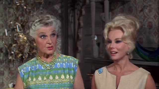 Watch Green Acres S01:E08 - Lisa, the Helpmate Free TV | Tubi