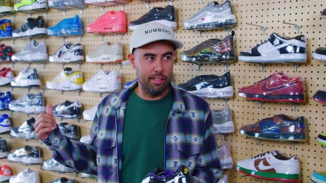 S01:E13 - Eric Koston, a Boogie and Kris Wu Go Sneaker Shopping With Complex