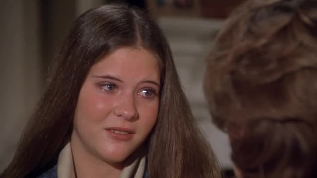 Watch Eight Is Enough S02:E18 - Dear Ms. Dinah - Free TV Shows | Tubi