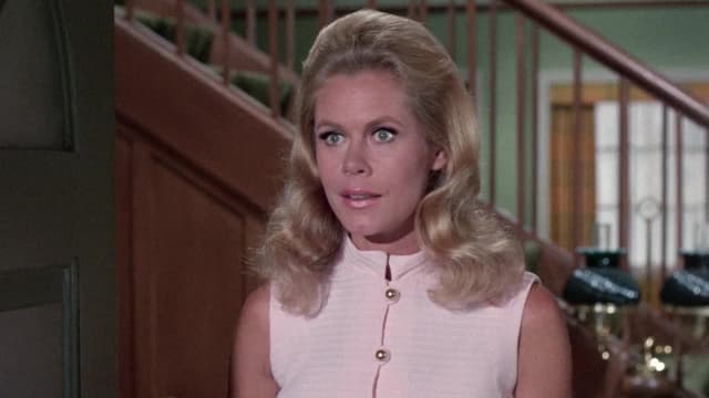 Watch Bewitched S05:E01 - Samantha's Wedding Present - Free TV Shows | Tubi