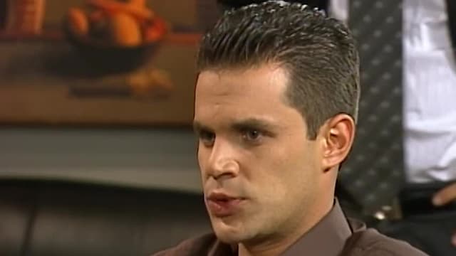 Watch Mujer Con Pantalones S01:E28 - Capítulo 28 - Free TV Shows | Tubi