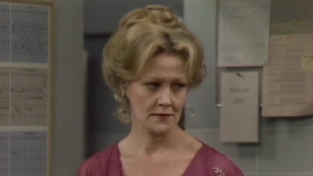 S02:E08 - Jealousy or Mildred Fierce