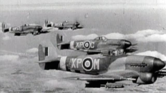 S01:E02 - Hawker Hurricane