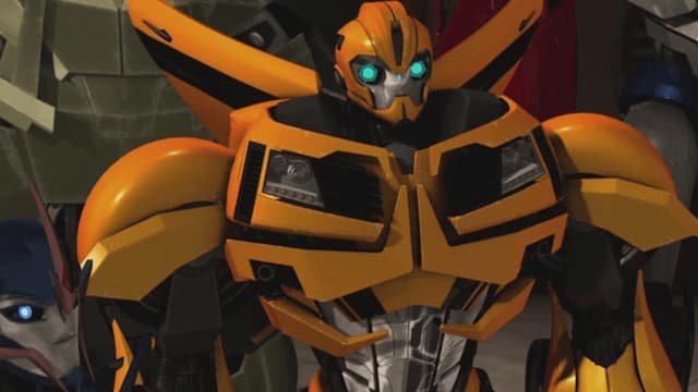  Transformers Prime: Ultimate Bumblebee : Cullen, Peter, Welker,  Frank, Combs, Jeffrey, Richardson, Kevin Michael, Gunadi, Tania: Movies & TV