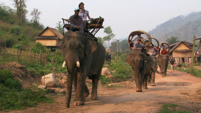 S01:E08 - Laos - a Lo Largo Del Mekong