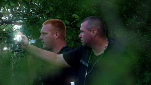 S03E09 There Is Something Evil in This House