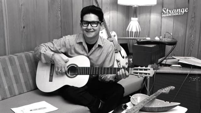 S01:E12 - Roy Orbison's Lost Song
