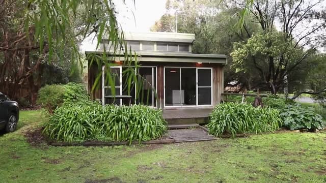 Watch Tiny House World - Free TV Shows | Tubi