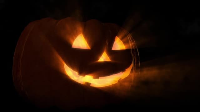 S01:E105 - Halloween Jack O Lantern