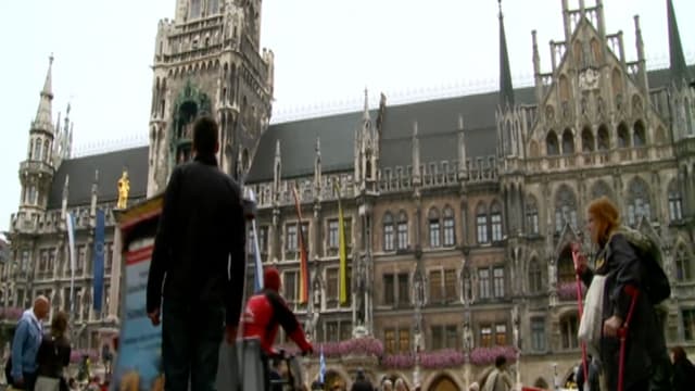 S02:E13 - Munich