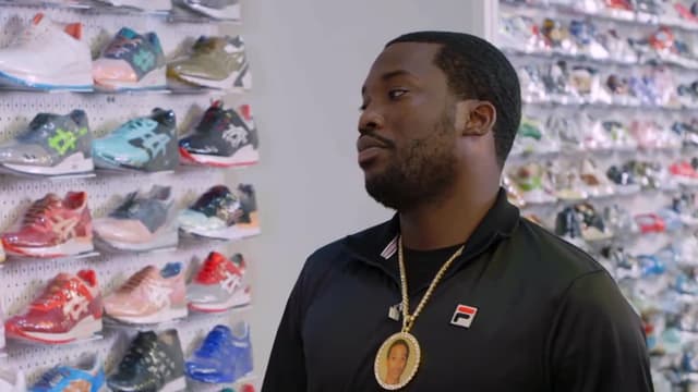 S01:E11 - Lil Yachty, Meek Mill and Roger Federer Go Sneaker Shopping With Complex