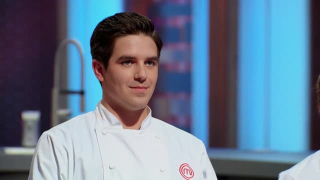 Watch MasterChef Canada S04:E12 - Season 4 Finale - Free TV Shows | Tubi