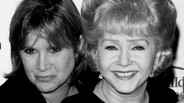 S01:E07 - Debbie Reynolds & Carrie Fisher