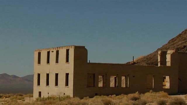 S01:E05 - The Strange Case of Rhyolite, Nevada