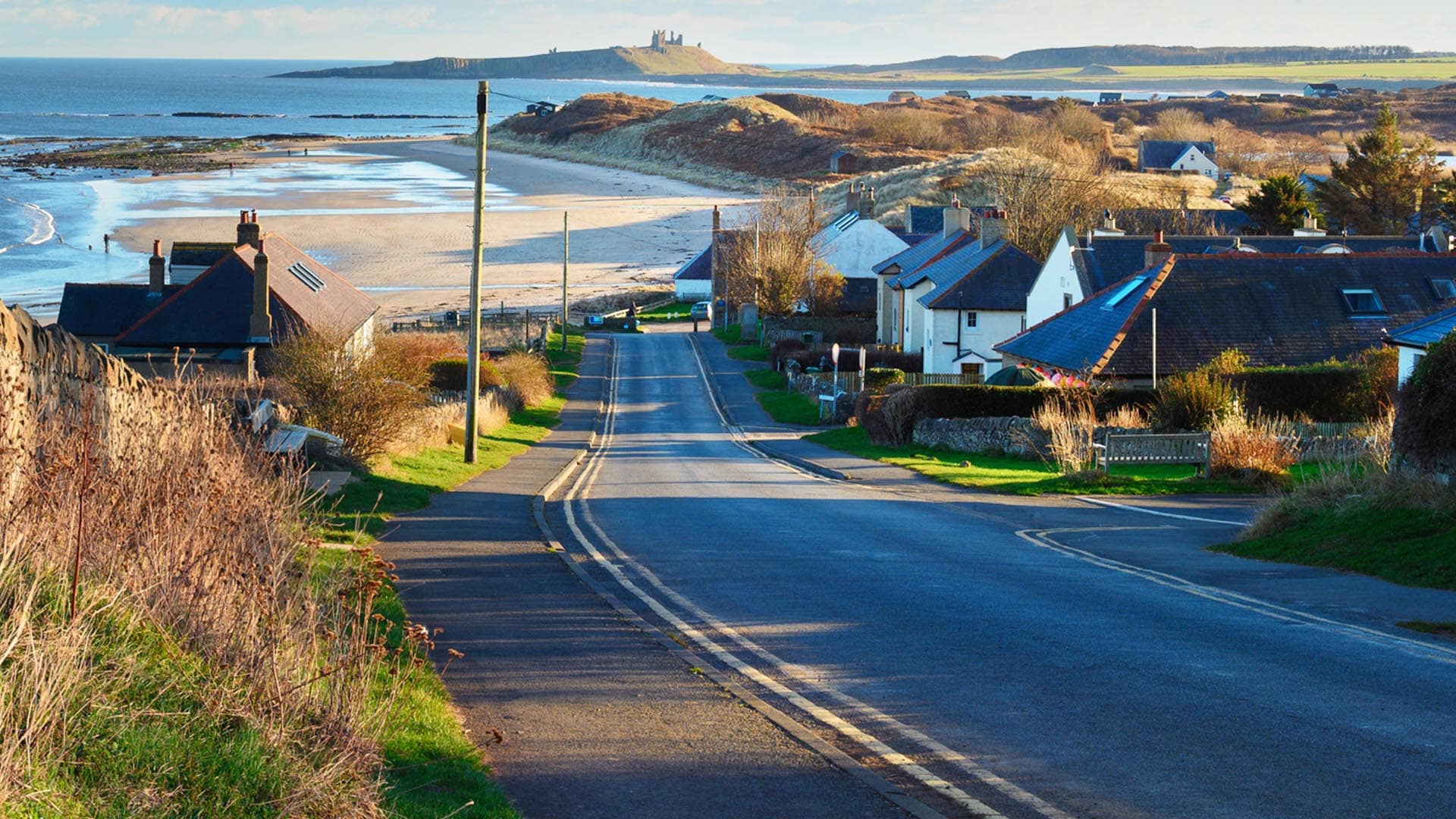Watch Britain's Hidden Coastal Villages - Free TV Shows | Tubi