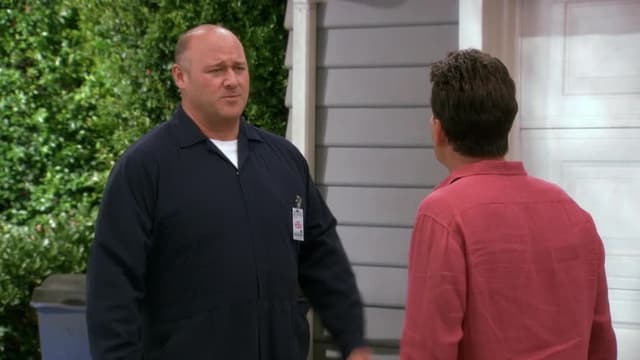 Watch Anger Management S05:E02 - Charlie Gets Trashed Free ...