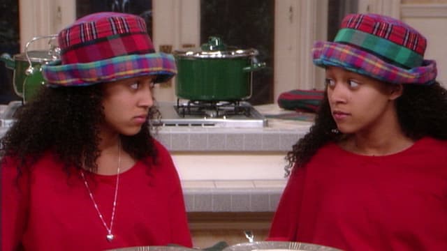 Watch Sister Sister S01e07 Out Alone Free Tv Shows Tubi 6419