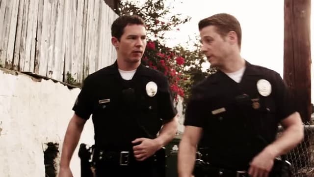 Watch Southland S04:E07 - Fallout - Free TV Shows | Tubi