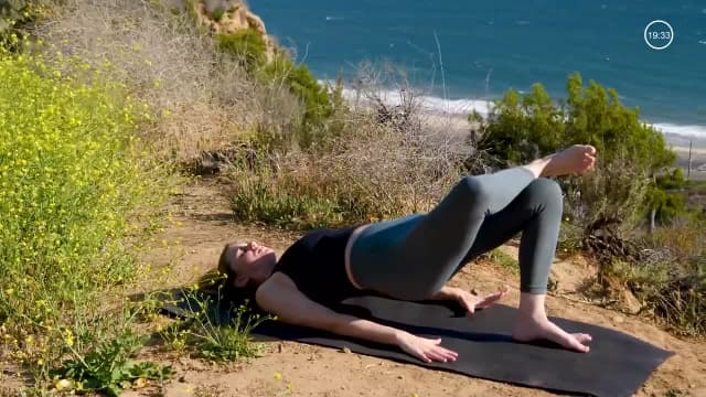 S01:E10 - 23 Min Vinyasa Flow Yoga Hip Opener Stretch