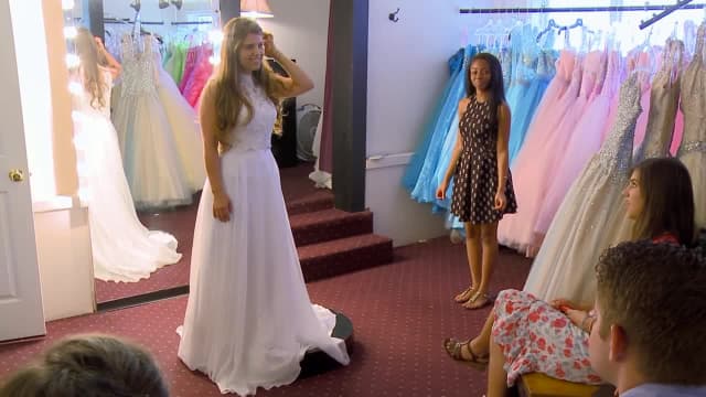 Bringing Up Bates:' Special wedding episode to feature new content