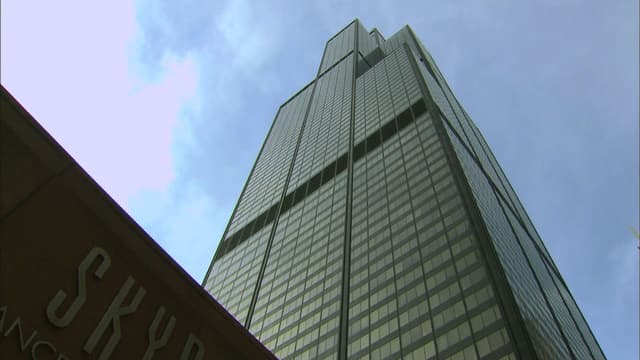S01:E01 - The Sears Tower, Chicago