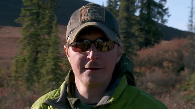 S05:E01 - Yukon Giants: Northern Alaska Moose (Pt. 1)