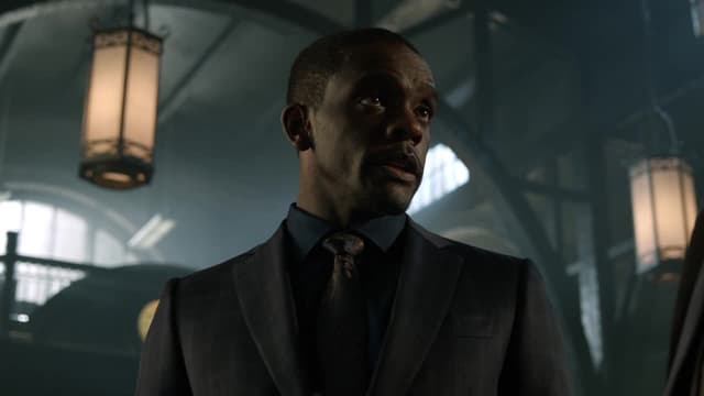 Watch Gotham S03:E15 - How the Riddler Got His Name - Free TV Shows | Tubi