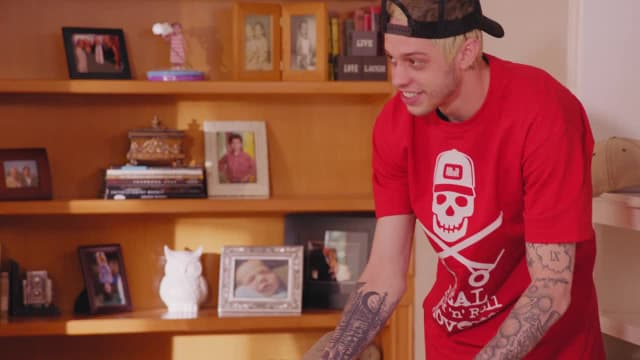 S02:E08 - Moving With Pete Davidson and Kevin Hart