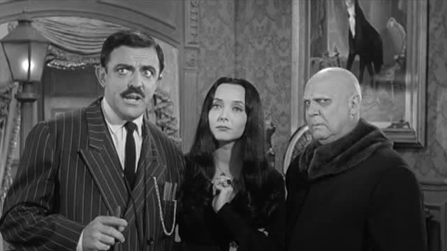 Watch The Addams Family S02:E12 - Gomez, the Cat Burglar Free TV | Tubi