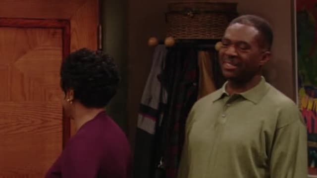 S02:E207 - The Courtship of Eddie's Mother