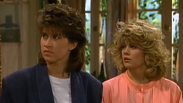 Watch The Facts of Life S08:E06 - Write & Wrong - Free TV Shows | Tubi