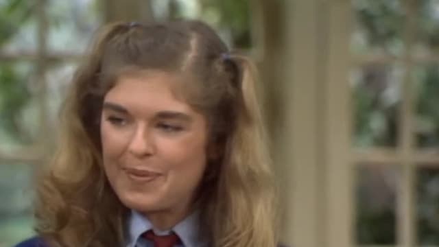 Watch The Facts Of Life S02:E10 - Breaking Point - Free TV Shows | Tubi