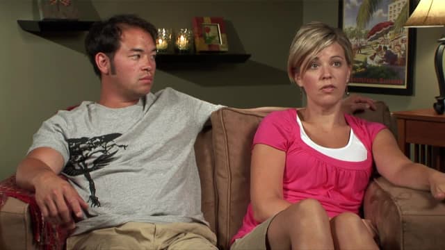 Watch Jon & Kate Plus 8 S04:E09 - Wild Horses - Free TV Shows | Tubi